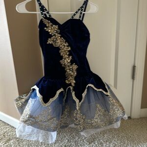 Weissman small adult ballet costume